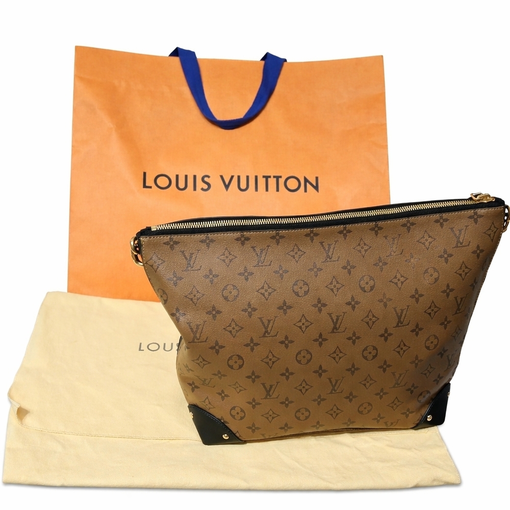 Louis Vuitton Limited Edition Triangle Softy Reverse Monogram - Picture 2 of 16
